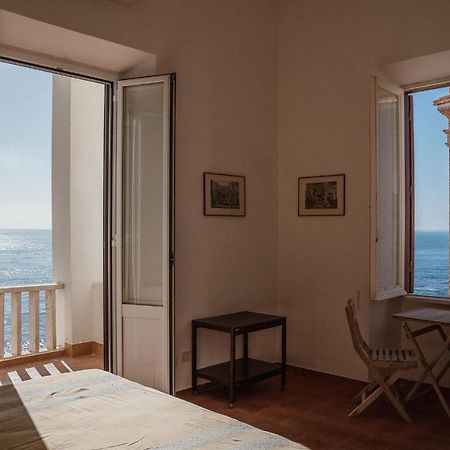 Be Your Home - Appartamento 4 Camere Sul Mare Scesa Al Mare Privata ซันตามารีเนลลา ภายนอก รูปภาพ