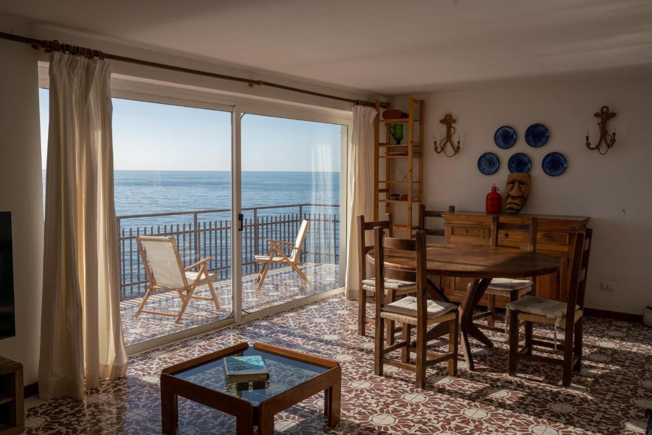 Be Your Home - Appartamento 4 Camere Sul Mare Scesa Al Mare Privata ซันตามารีเนลลา ภายนอก รูปภาพ